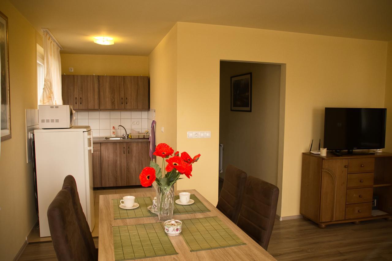 Bodo Park Apartment Hévíz Exteriör bild